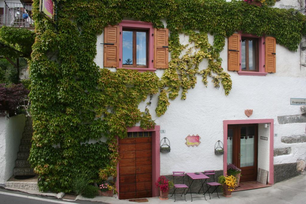 Casa Vacanze Regina Del Lago Tremosine Exterior photo